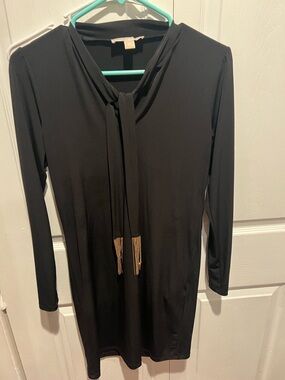 Black Women’s Tie-Neck Long Sleeve Dress